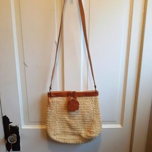 Fossil Straw and genuine leather crossbody 💮🌸